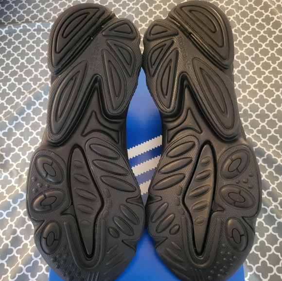 Adidas Ozweego Sneakers - Picture 5 of 12